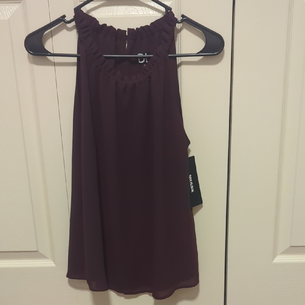 Daily Look Burgandy Blouse
